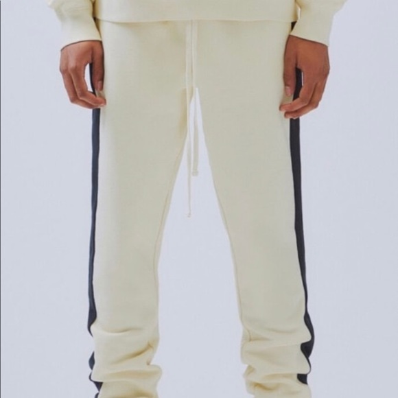 FEAR OF GOD ESSENTIALS SWEATPANTS